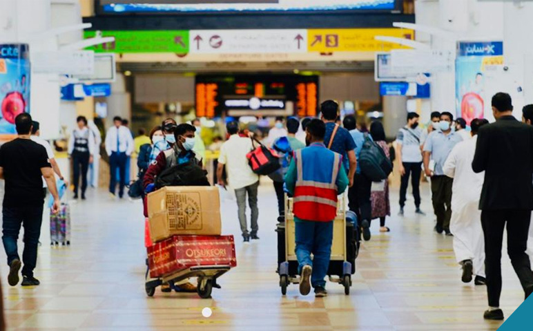 കുവൈത്ത്-വിമാനത്താവളത്തിൽ-യാത്രക്കാര്‍ക്ക്-ട്രോളി-സൗകര്യം