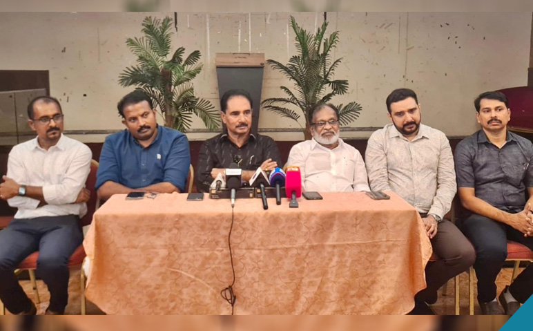 സി.പി.എമ്മിന്‍റെ-രാഷ്ട്രീയ-നിലപാടിനെ-വിമർശിച്ച്-പ്രേമചന്ദ്രന്‍